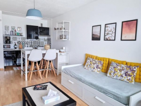 Appartement 200m de la plage, 4 couchages, parking privé - FR-1-746-19
